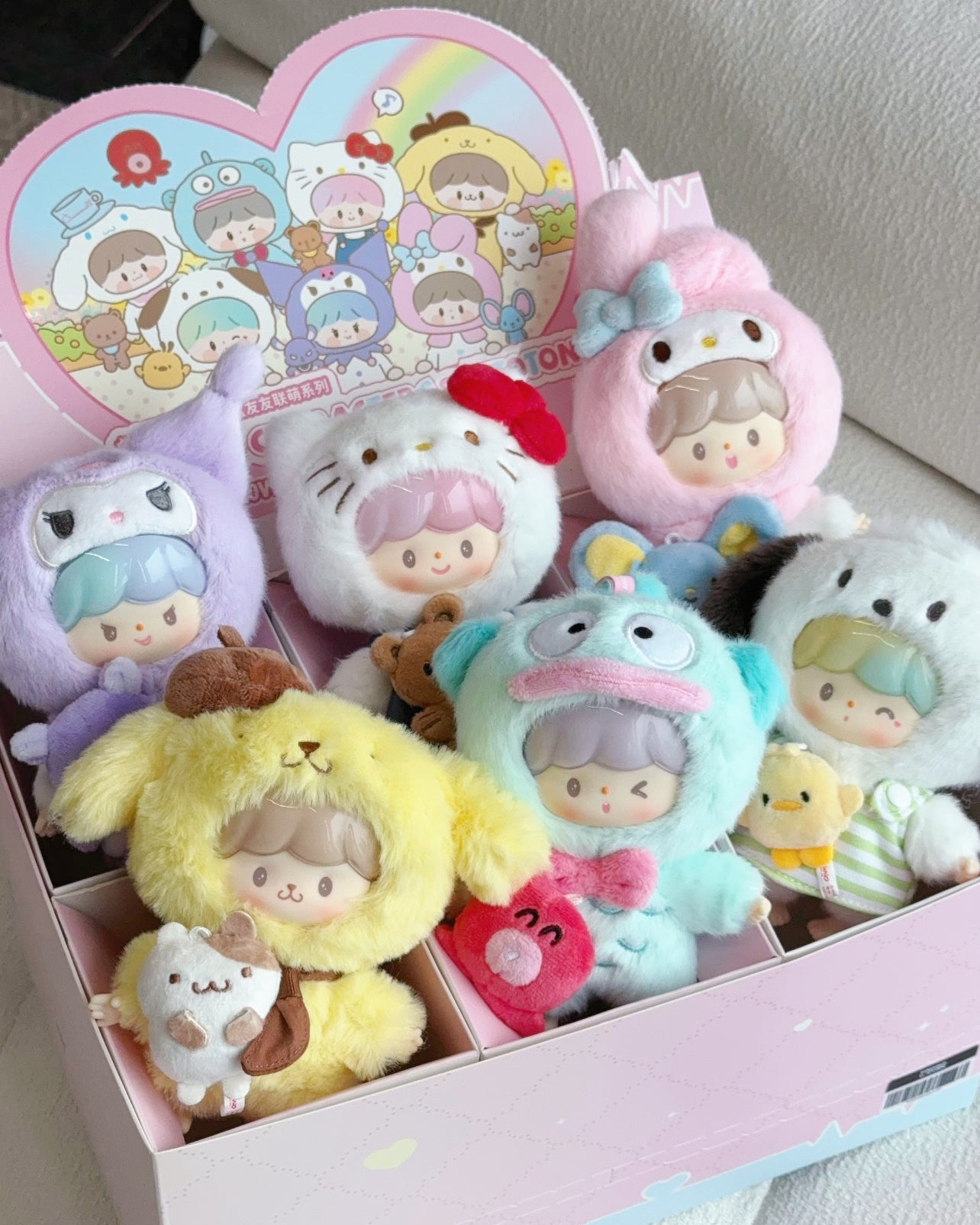 ボネクド 学祭 トレカ Hello love 2.0 18枚セット zZoton x Sanrio Character Love League Buddies Vinyl Plush – WooHoo