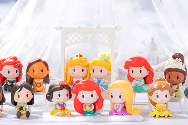 Pop_Mart_Disney_Princess_Sitting