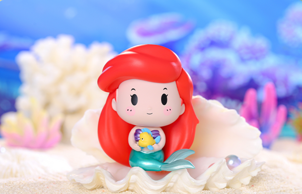 Pop Mart x Disney Princess Sitting