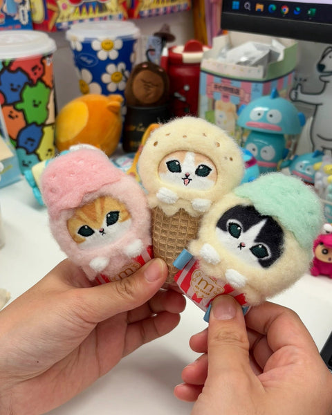 Miniso x Mofusand Kiramekko Ice Cream Magnet