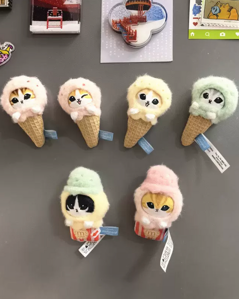Miniso x Mofusand Kiramekko Ice Cream Magnet