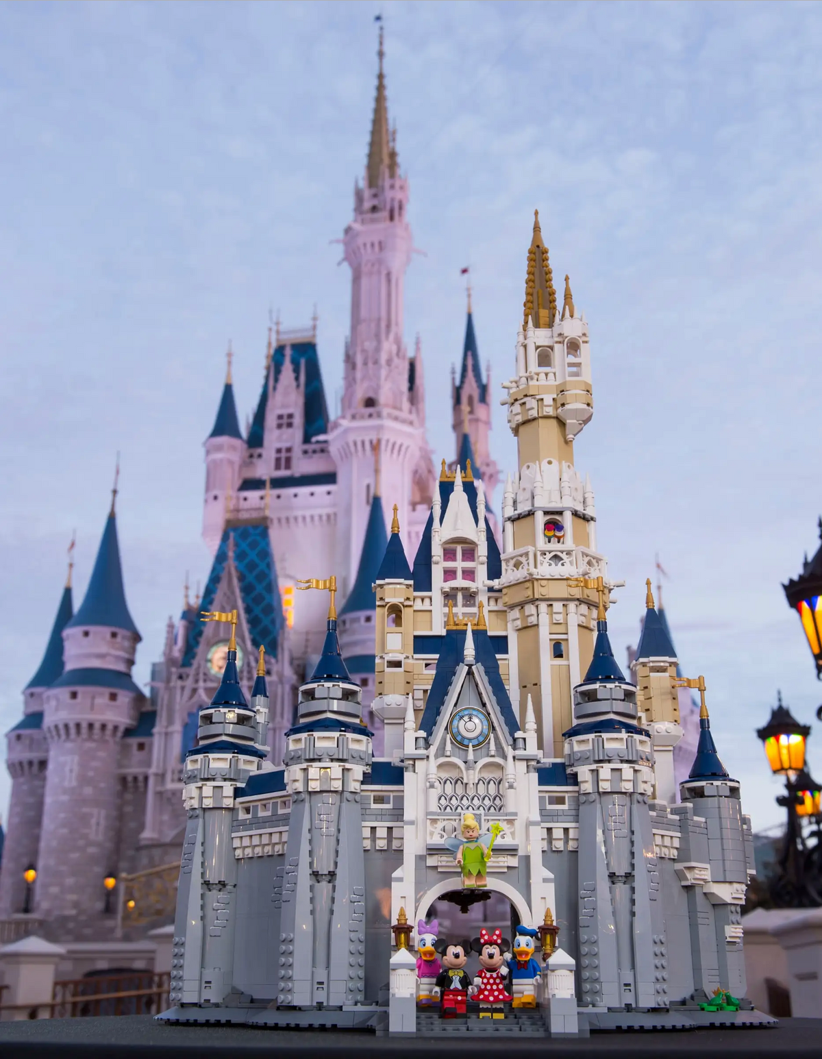 Lego x The Disney Castle 71040