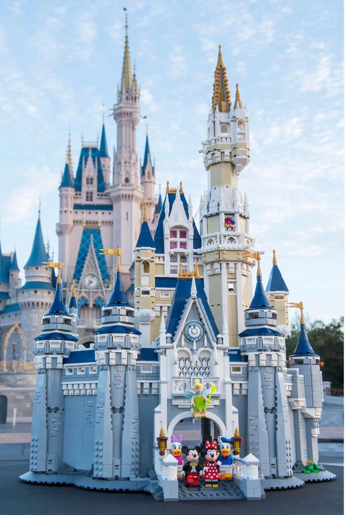 Lego x The Disney Castle 71040
