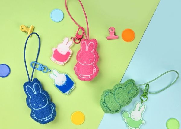 Reesee x Miffy Plush Pendant Dopamine