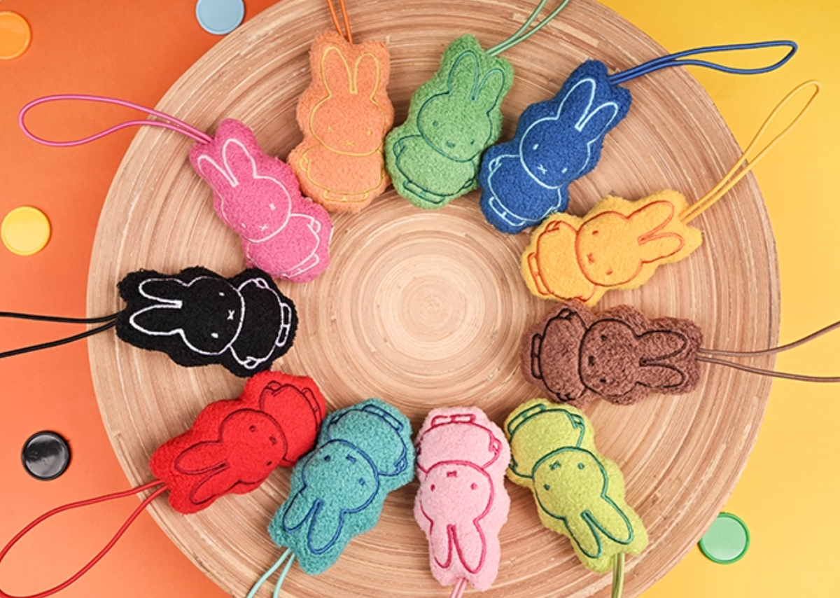 Reesee x Miffy Plush Pendant Dopamine