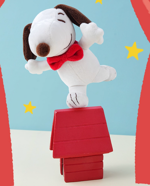 [Pre-Order, Ships Nov 2025] M&G Shop x Peanuts Snoopy So Cool Life Keychain Plush