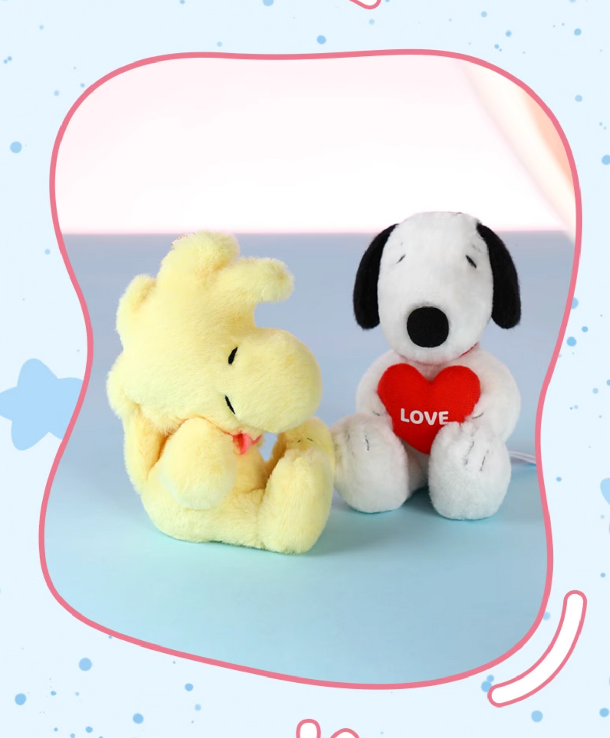 Vipo x Peanuts Snoopy Cute Pals Plush Keychain