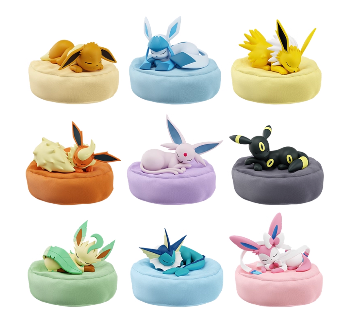 Holly Box x Pokémon Eevee Evolutions Sleeping Series