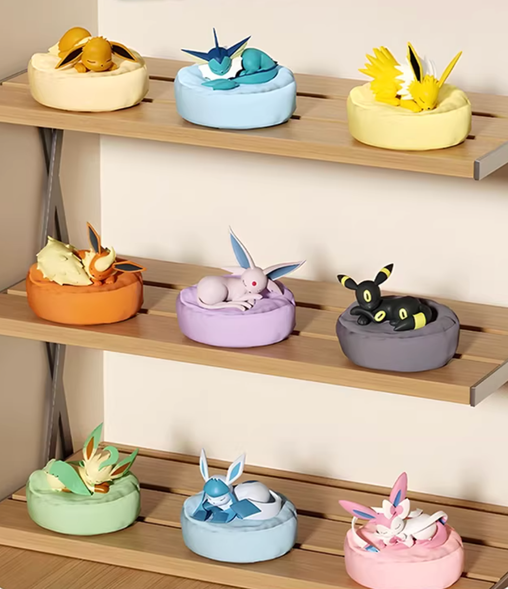 Pokémon Eeveelutions Sleeping Series Blind Box - Evoli & Entwicklungen Pokémon Eeveelutions Sleeping Series Blind Box - Evoli & Entwicklungen