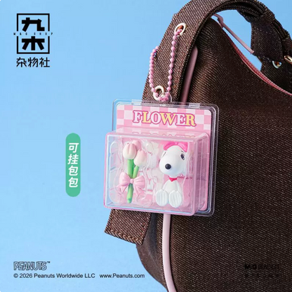 M&G Shop x Peanuts Snoopy Today's OOTD Miniature Keychain