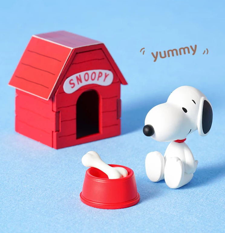 M&G Shop x Peanuts Snoopy Today's OOTD Miniature Keychain