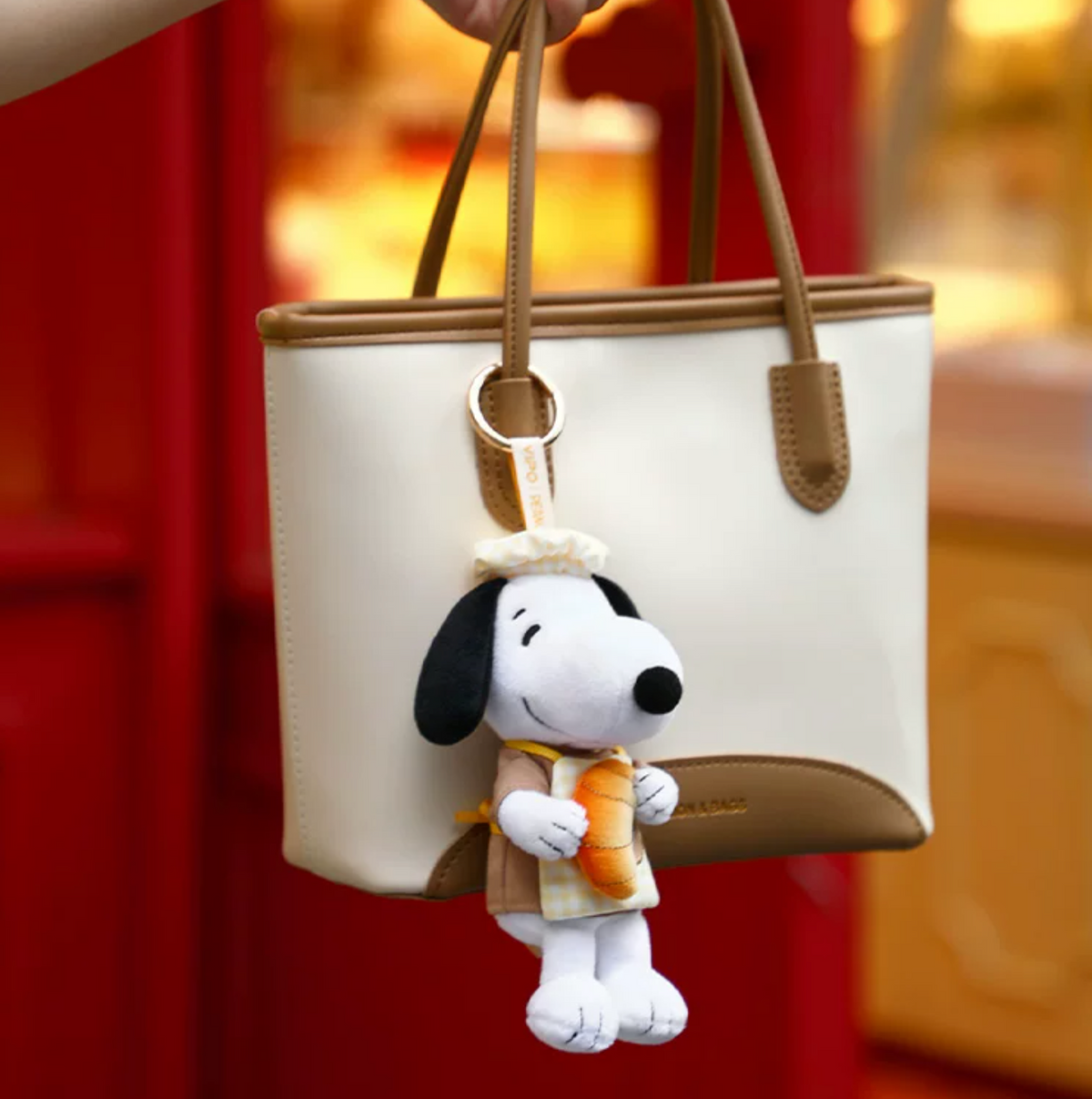 Vipo x Peanuts Snoopy Bakery Plush