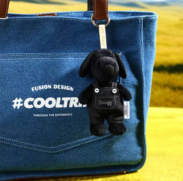 Vipo x Peanuts Snoopy Denim Series Plush